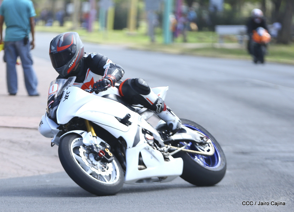 motos